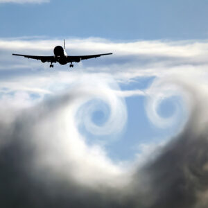 Wake Turbulence Encounters (A35_A11L.UAS.75)